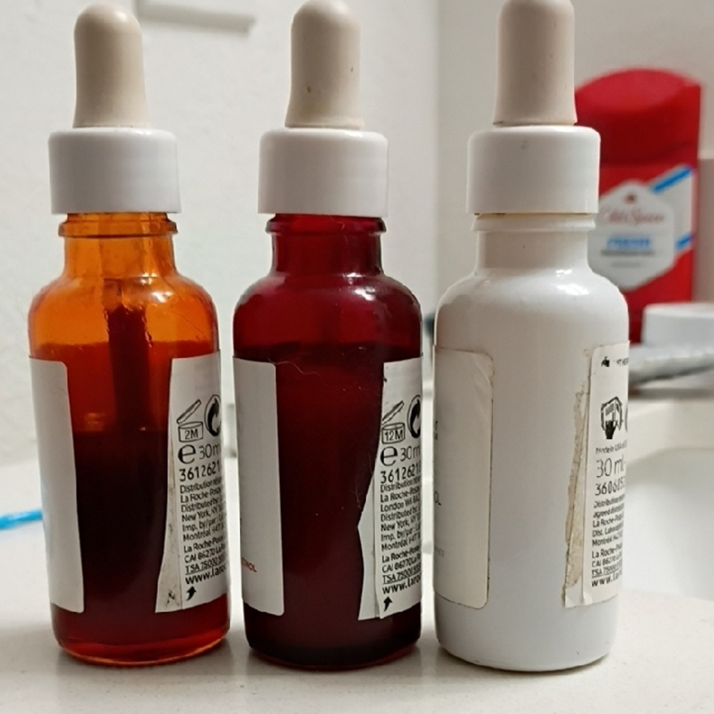 La Roche-Posay Skincare Serum Trio - Orange, Red, White - Picture 3 of 3